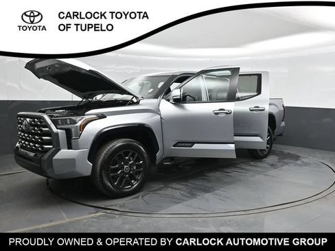 Used 2024 Toyota Tundra Platinum AWD/4WD image 55