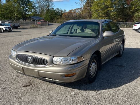 Used 2000 Buick Le Sabre Custom image 3