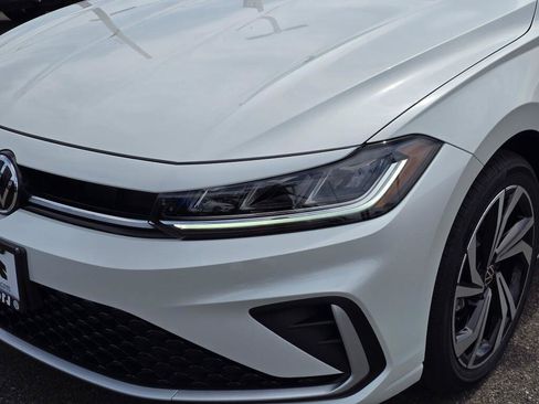 New 2026 Volkswagen Jetta SEL FWD image 9