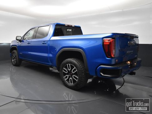 Used 2022 GMC Sierra 1500 AT4 w/ AT4 Premium Package AWD/4WD image 5