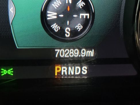 Used 2017 Lincoln MKX Reserve image 19