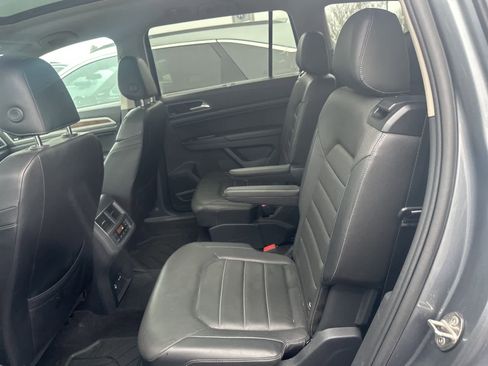 Used 2019 Volkswagen Atlas SEL Premium image 7