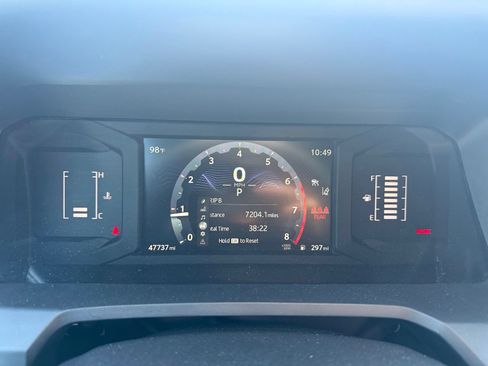 Used 2024 Toyota Tacoma TRD Sport AWD/4WD image 16