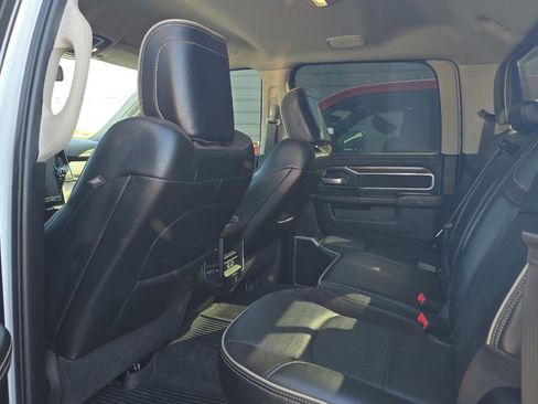 Used 2023 RAM 2500 Laramie AWD/4WD image 10