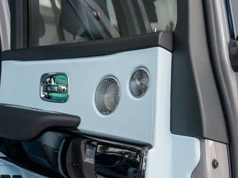 Used 2026 Rolls-Royce Cullinan image 17