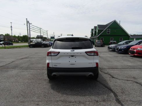 Used 2022 Ford Escape Titanium AWD/4WD image 6