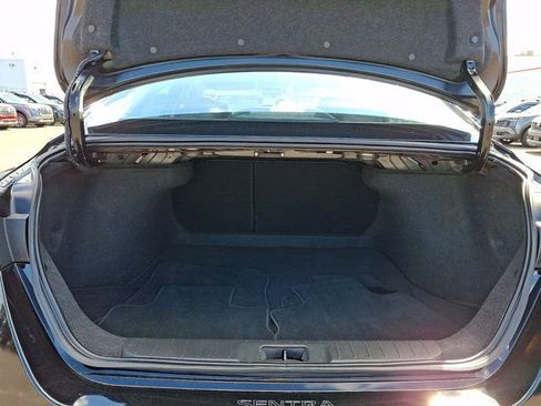 Used 2023 Nissan Sentra SR w/ Electronics Package FWD image 27