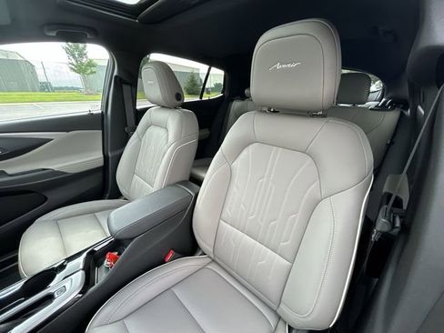 New 2025 Buick Envista Avenir image 37