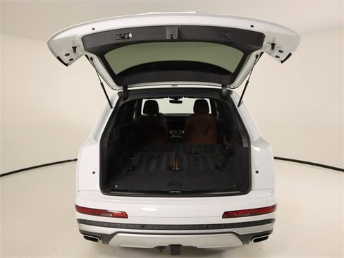 Certified 2025 Audi Q7 3.0T Premium Plus w/ Premium Plus Package image 26