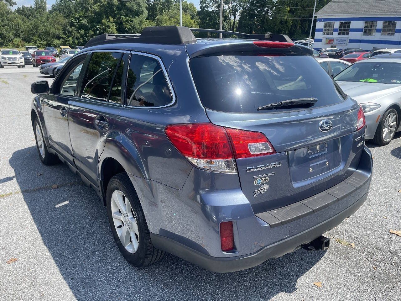 Used 2013 Subaru Outback 2.5i Premium AWD/4WD image 8