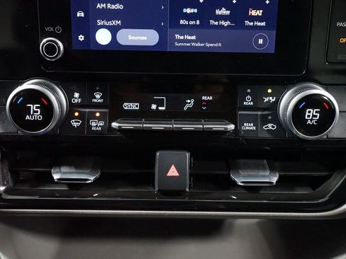 Certified 2024 Toyota Highlander LE image 20