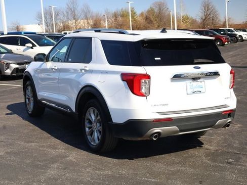 Used 2023 Ford Explorer Limited AWD/4WD image 6