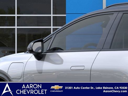 New 2026 Chevrolet Equinox EV RS image 12