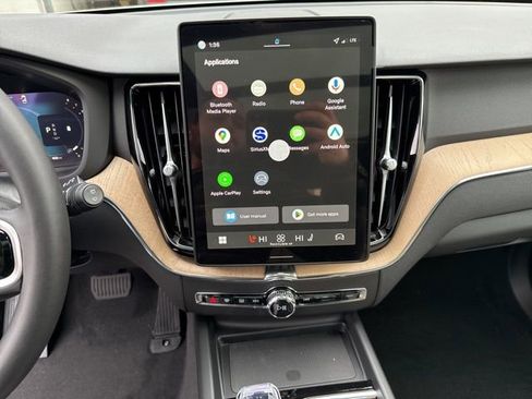 New 2026 Volvo XC60 B5 Plus w/ Protection Package Premier image 9