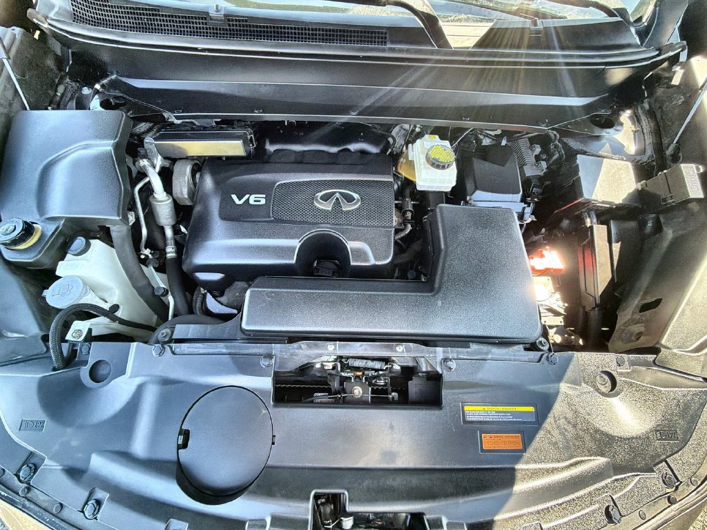 Used 2019 INFINITI QX60 Luxe w/ Essential Package AWD/4WD image 17