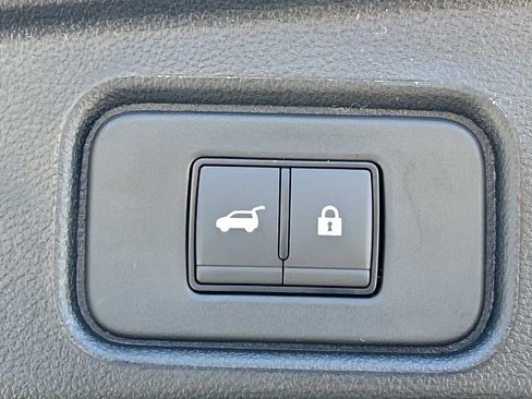 New 2026 Nissan Pathfinder Platinum AWD/4WD image 13