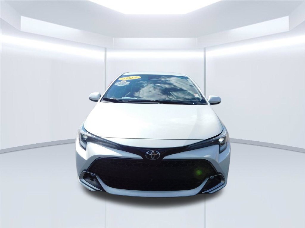 Used 2024 Toyota Corolla XSE FWD image 8