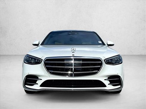 Used 2023 Mercedes-Benz S 500 4MATIC image 3