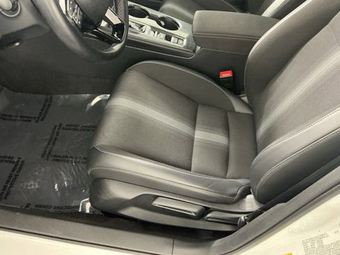 Used 2023 Honda Civic Sport image 8