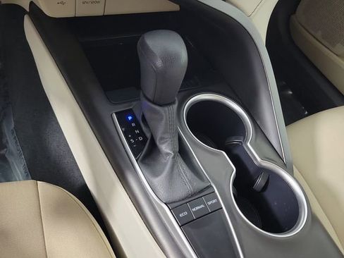 Used 2024 Toyota Camry LE FWD image 30