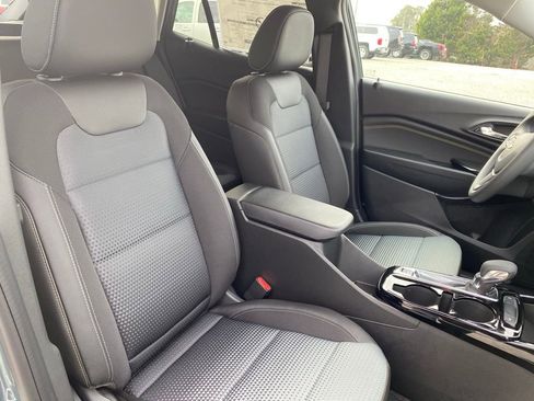 New 2026 Chevrolet Trax LT image 22