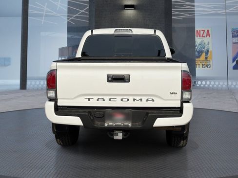 Used 2023 Toyota Tacoma TRD Sport AWD/4WD image 5
