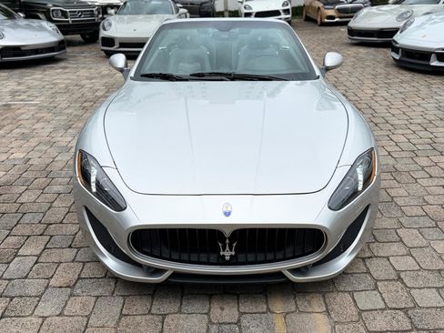 Used 2013 Maserati GranTurismo Sport RWD image 4