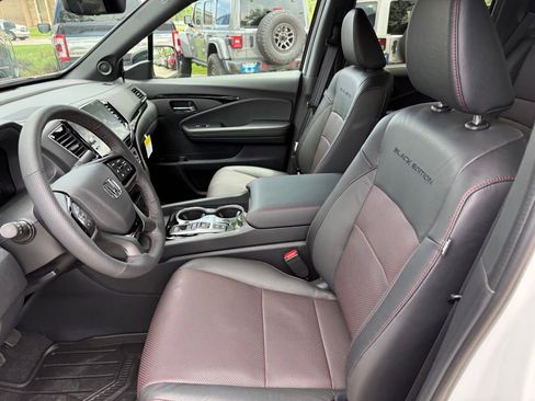 Certified 2026 Honda Ridgeline Black Edition image 13