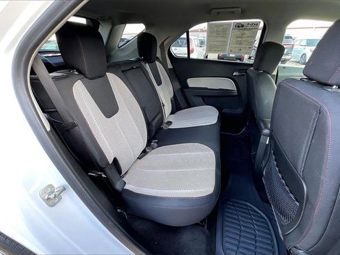 Used 2016 Chevrolet Equinox LT w/ Convenience Package image 27