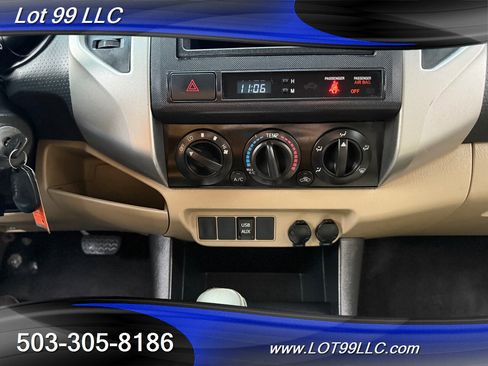 Used 2012 Toyota Tacoma PreRunner w/ SR5 Pkg image 33