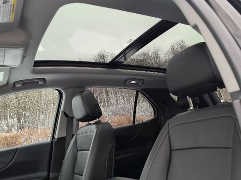 Used 2020 Chevrolet Equinox LT w/ Midnight Edition image 26