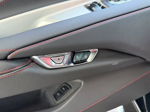 Used 2025 Chevrolet Corvette Z06 image 8