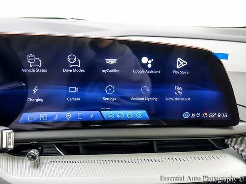 New 2026 Cadillac Optiq Luxury 1 w/ LPO, Floor Liner Package AWD/4WD image 14