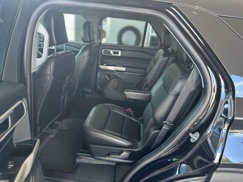 Certified 2023 Ford Explorer XLT w/ Equipment Group 202A RWD image 23