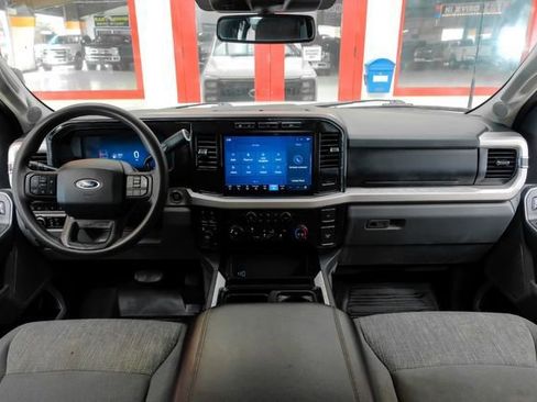 Used 2023 Ford F250 XLT w/ XLT Premium Package image 15