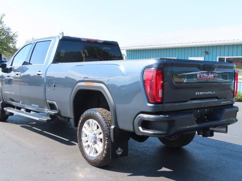 Used 2020 GMC Sierra 3500 Denali image 19