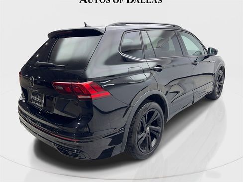 Used 2024 Volkswagen Tiguan SE R-Line image 6