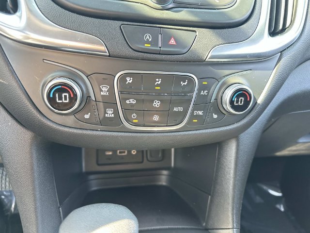 Certified 2024 Chevrolet Equinox LT w/ LPO, Floor Liner Package FWD image 31
