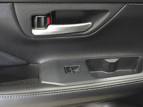 Used 2025 Toyota Grand Highlander XLE image 24