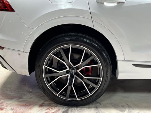 Used 2019 Audi Q8 Prestige w/ Year 1 Package AWD/4WD image 34