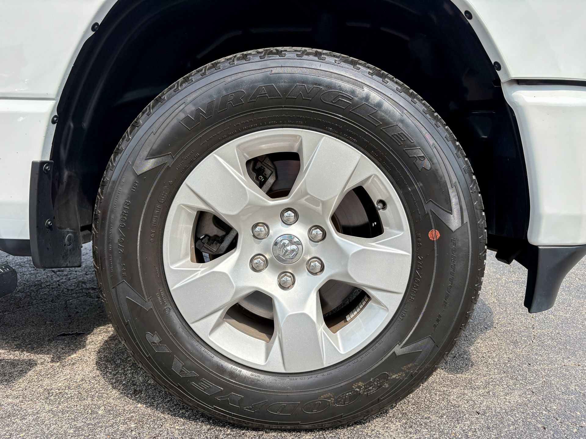 Used 2022 RAM 1500 Big Horn AWD/4WD image 33