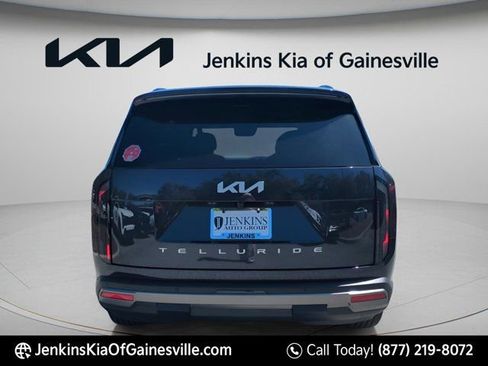 New 2027 Kia Telluride S FWD image 4