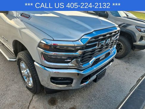 Used 2025 RAM 2500 Lone Star AWD/4WD image 16