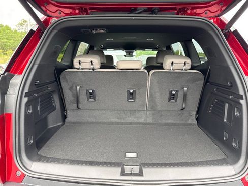 New 2026 GMC Acadia Elevation image 15