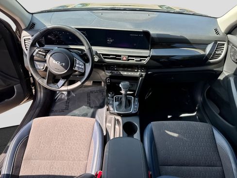 Used 2024 Kia Seltos S AWD/4WD image 22