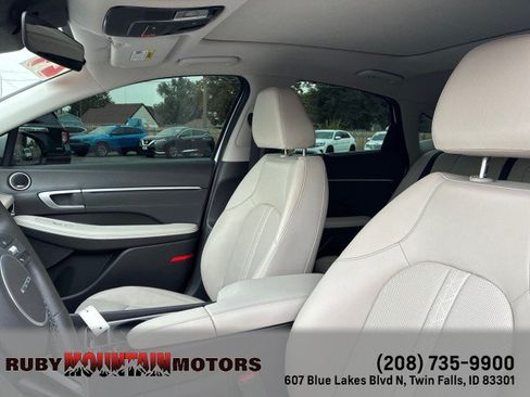 Used 2024 Hyundai Sonata Limited FWD image 10