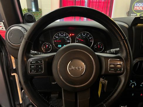 Used 2014 Jeep Wrangler Sport w/ Quick Order Package 23S image 17