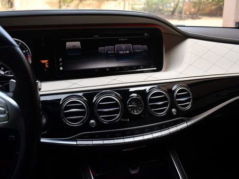 Used 2015 Mercedes-Benz S 63 AMG 4MATIC Sedan w/ Driver Assistance Package image 25