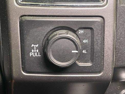 Used 2018 Ford F150 XLT w/ Equipment Group 302A Luxury AWD/4WD image 25