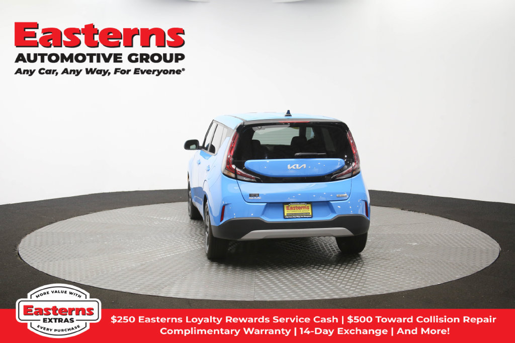 Used 2023 Kia Soul EX FWD image 41